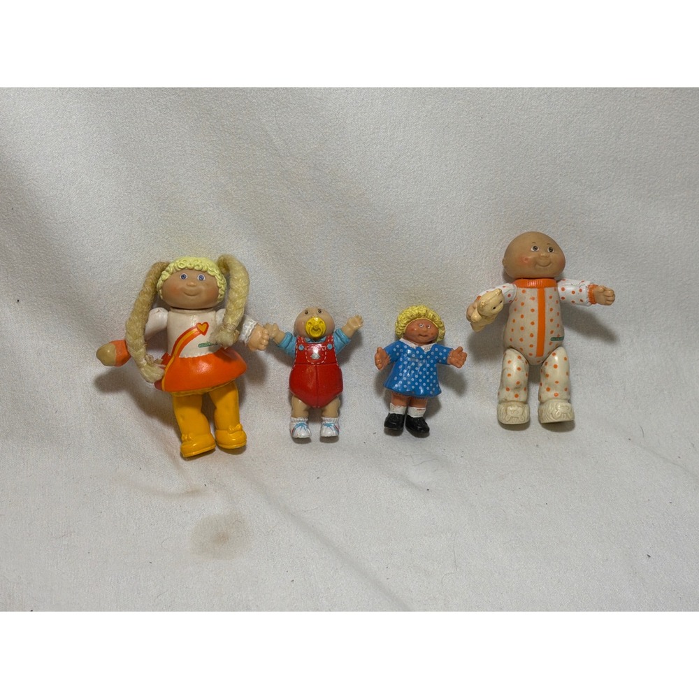 VTG Cabbage Patch Kids PVC Mini Figure Lot 1980s 4pc Set Yarn Hair Teddy Bear